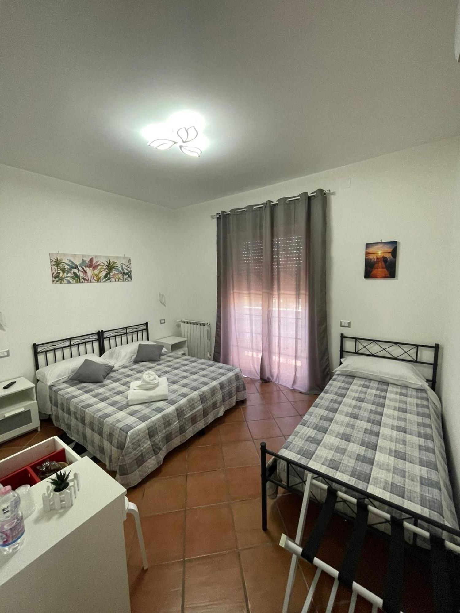 Royal House Fiumicino Hotel Luaran gambar